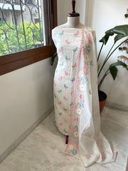 Suit Set with Flamingo and Floral Embroidery in Chanderi - Masakalee