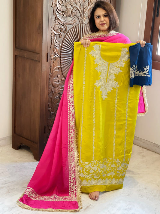 Suit Set with Kashmiri Tilla Work in Crepe - Masakalee