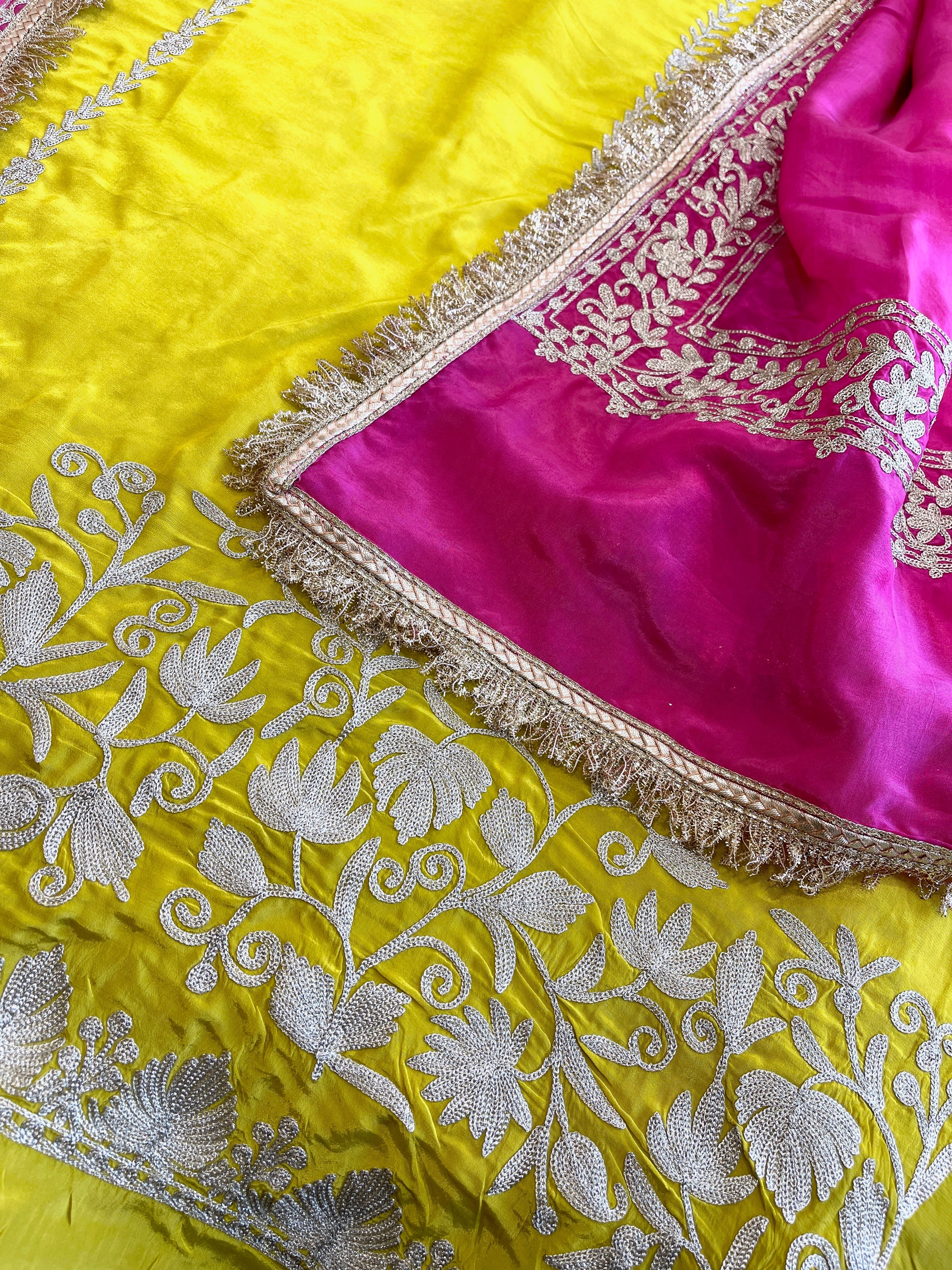 Suit Set with Kashmiri Tilla Work in Crepe - Masakalee