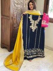 Suit Set with Kashmiri Tilla Work in Crepe - Masakalee