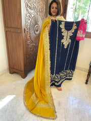 Suit Set with Kashmiri Tilla Work in Crepe - Masakalee