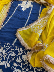 Suit Set with Kashmiri Tilla Work in Crepe - Masakalee