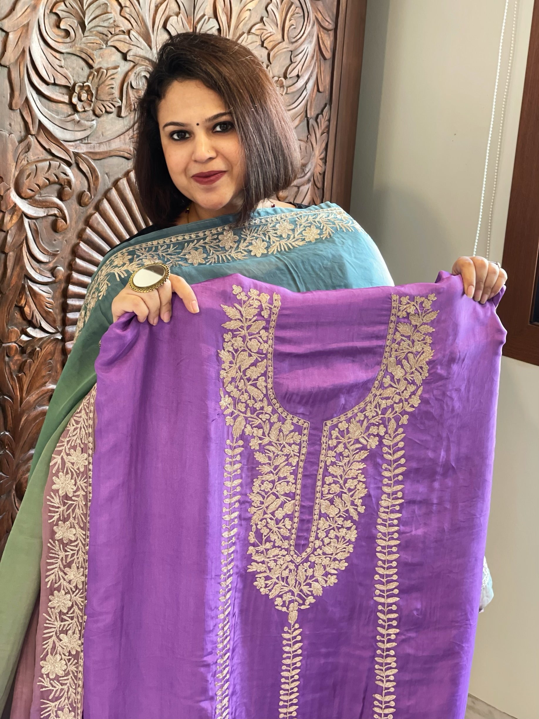 Suit Set with Kashmiri Tilla Work in Dola Silk - Masakalee