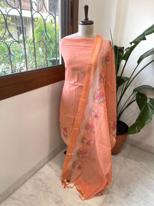 Suit Set with Thread Embroidery in Mul Chanderi - Masakalee