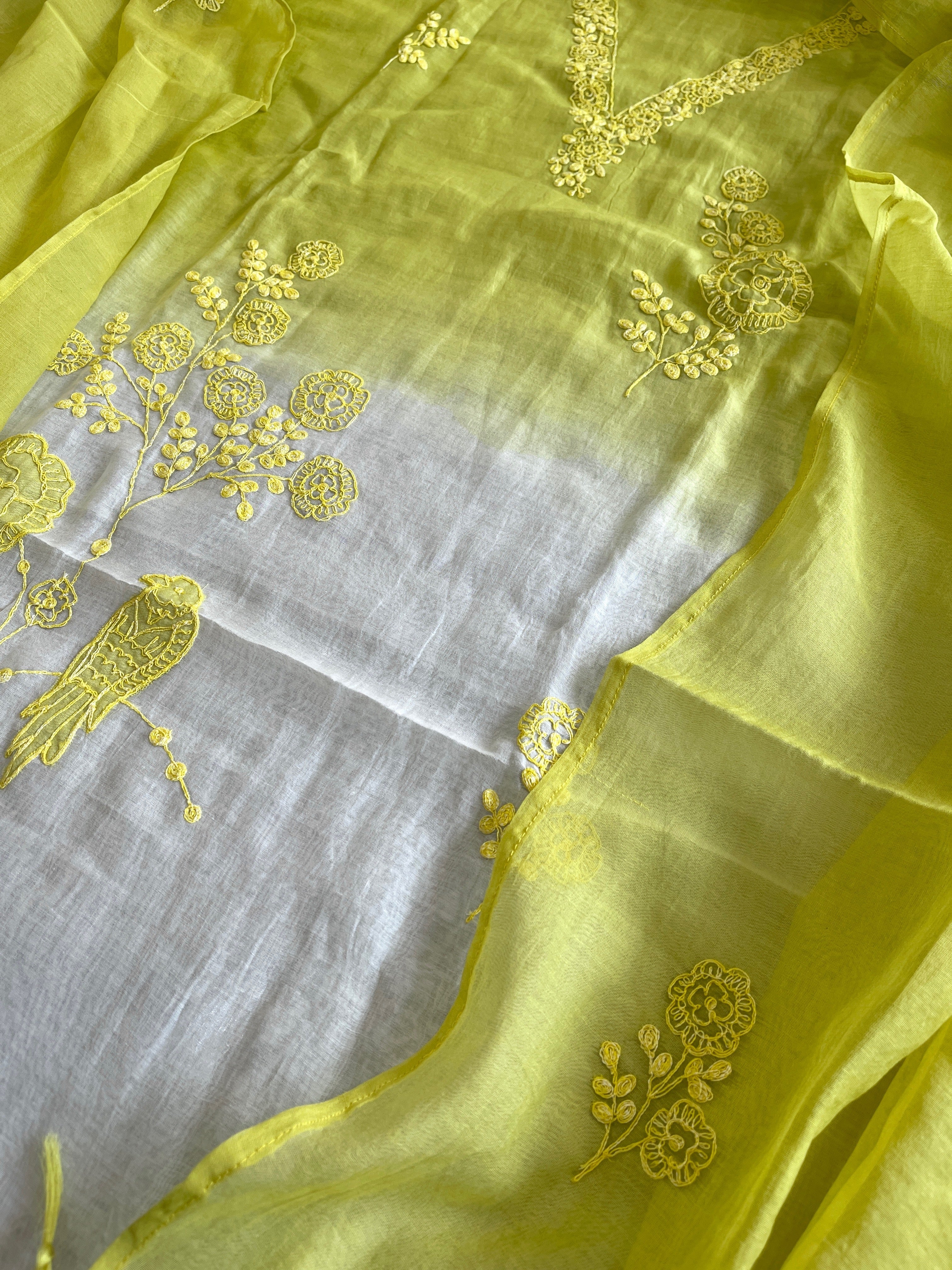 Suit Set with Thread Embroidery in Mul Chanderi - Masakalee