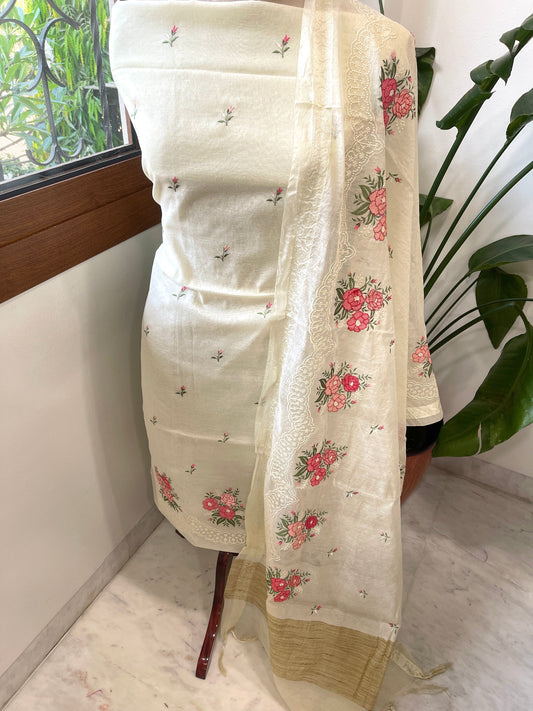 Suit Set with Thread Embroidery in Mul Chanderi - Masakalee