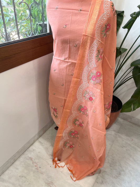 Suit Set with Thread Embroidery in Mul Chanderi - Masakalee