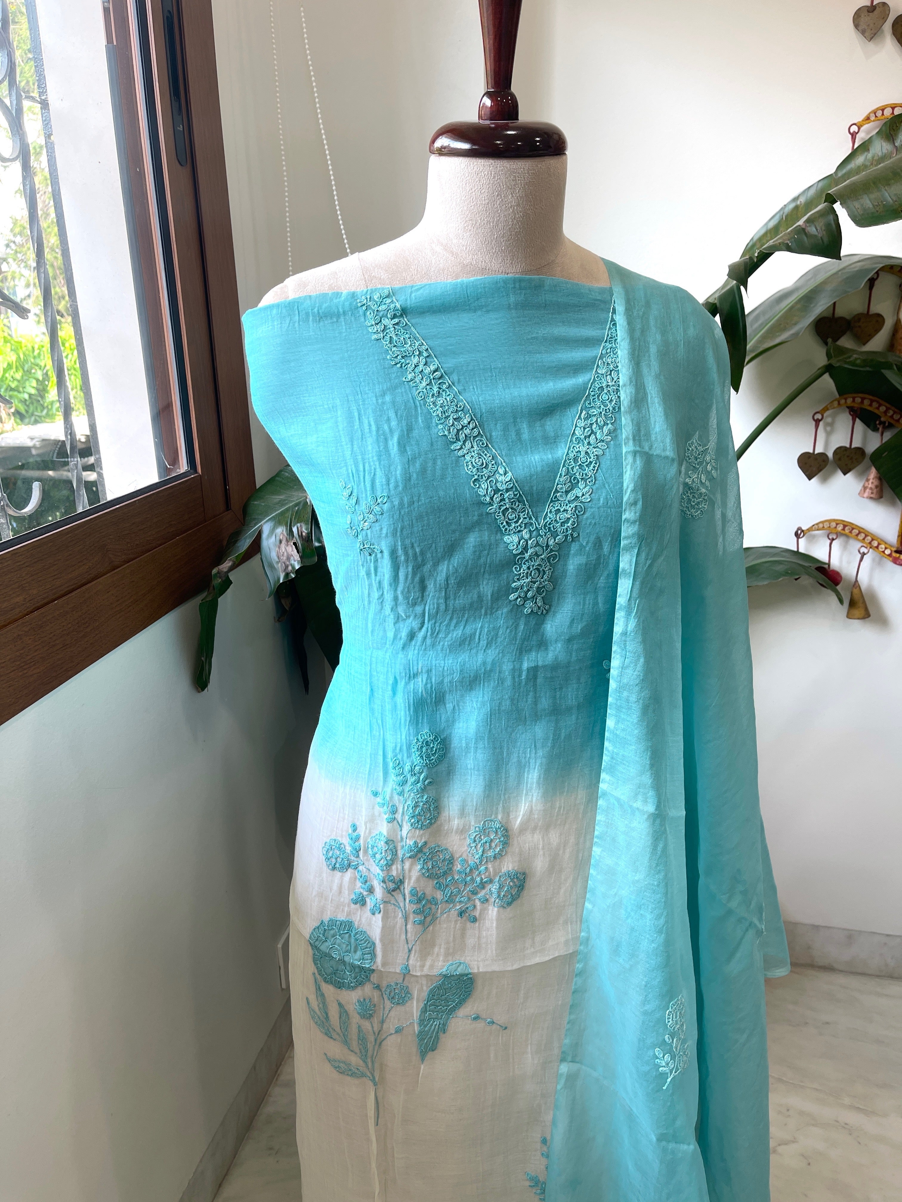 Suit Set with Thread Embroidery in Mul Chanderi - Masakalee