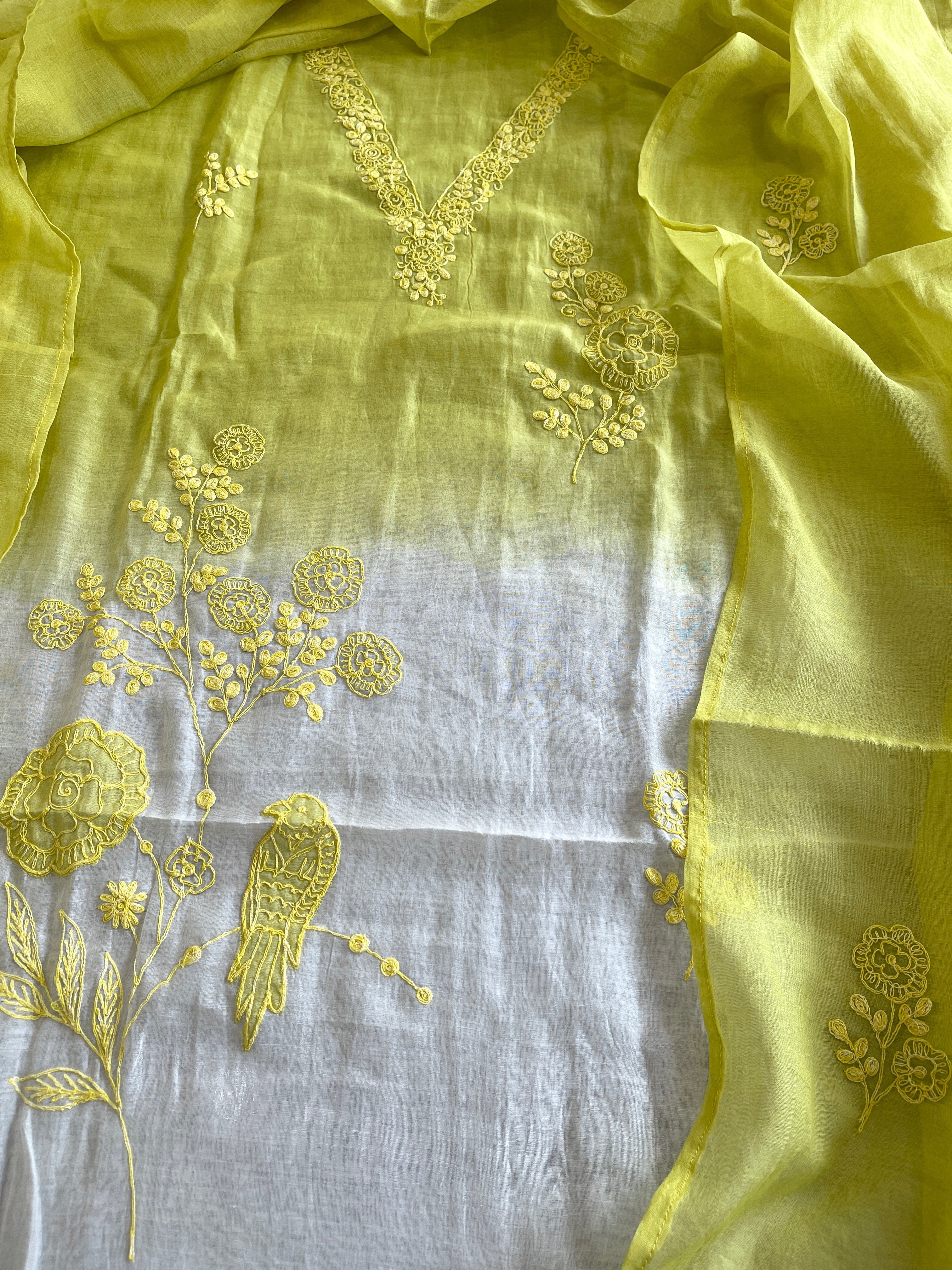 Suit Set with Thread Embroidery in Mul Chanderi - Masakalee