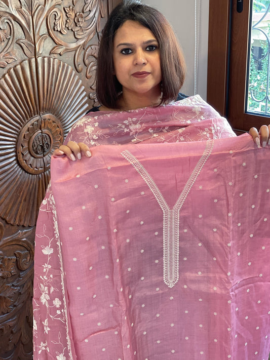 Suit Set with Thread Embroidery in Pure Tussar Silk - Masakalee