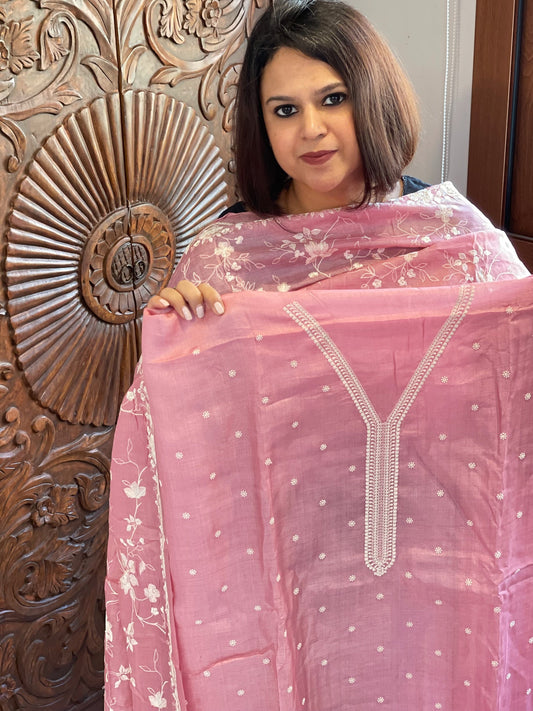 Suit Set with Thread Embroidery in Pure Tussar Silk - Masakalee