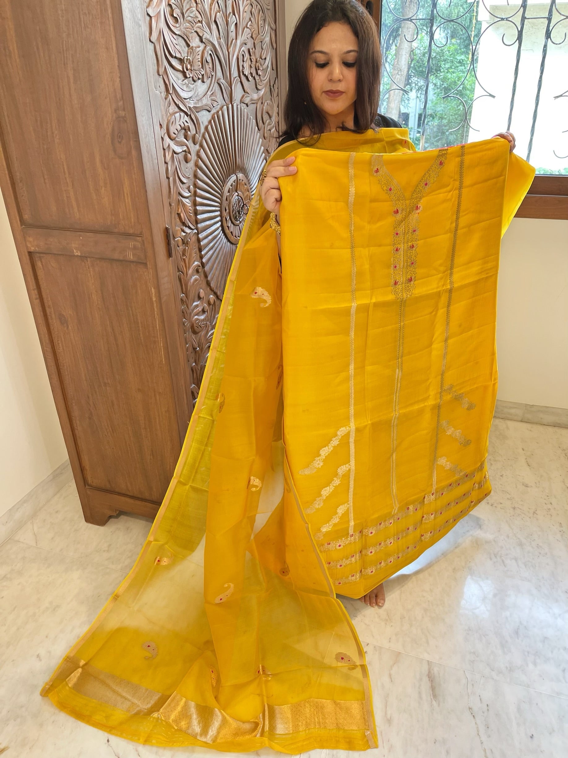 Sunshine Yellow Designer Banarasi Suit Set in Pure Silk - Masakalee