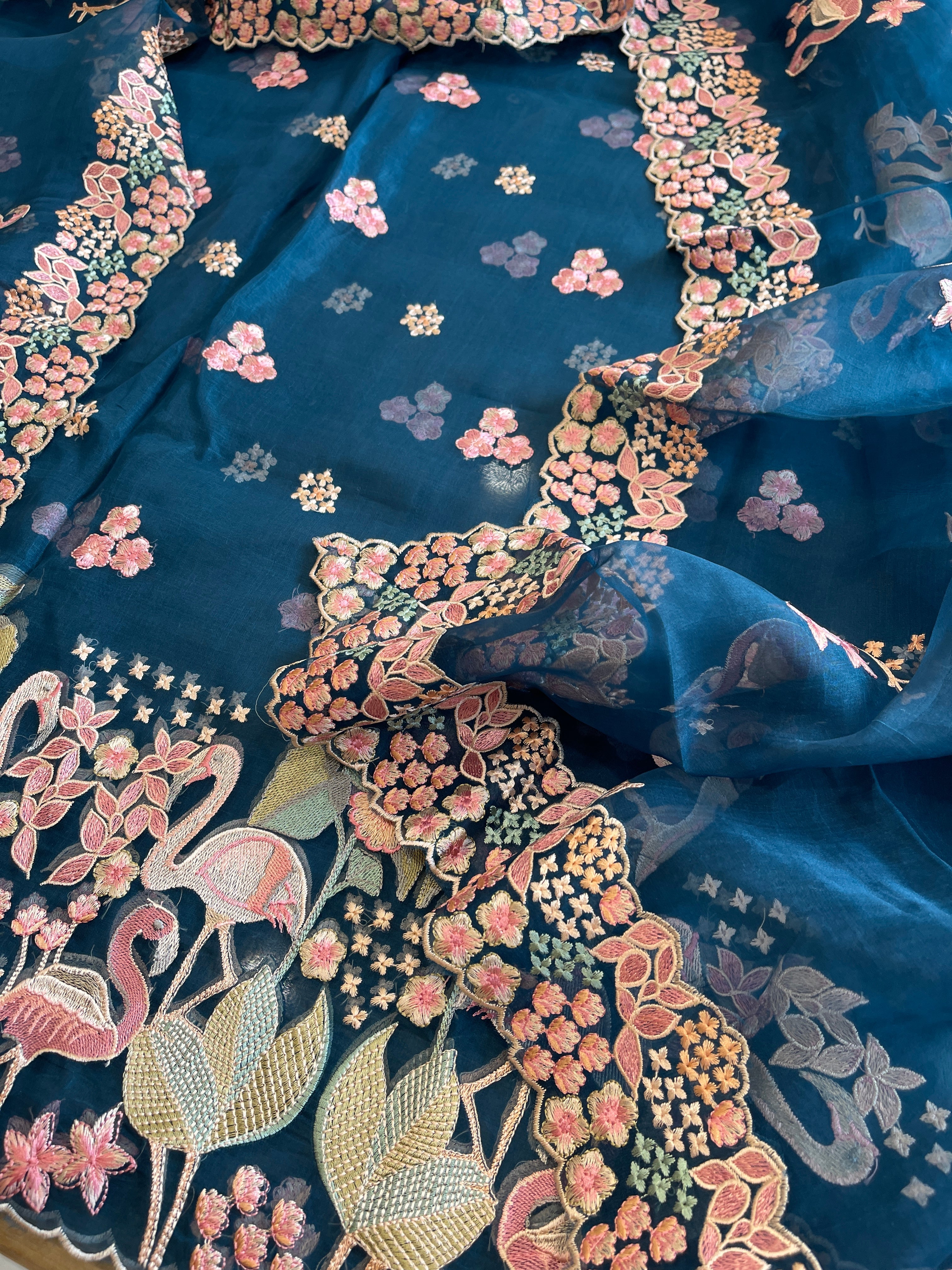 Teal Dupatta Set (Kurta+Dupatta) with Thread Embroidery in Pure Organza - Masakalee