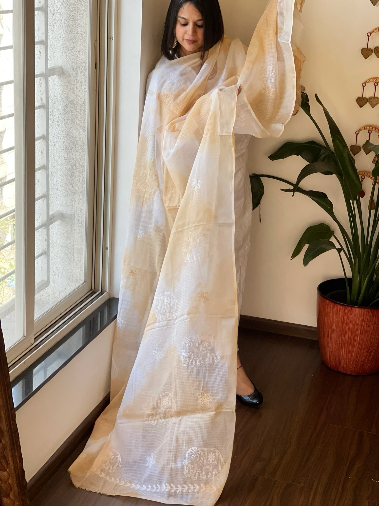 Tie Dye Dupatta with Lucknowi Handwork in Kota Cotton - Masakalee