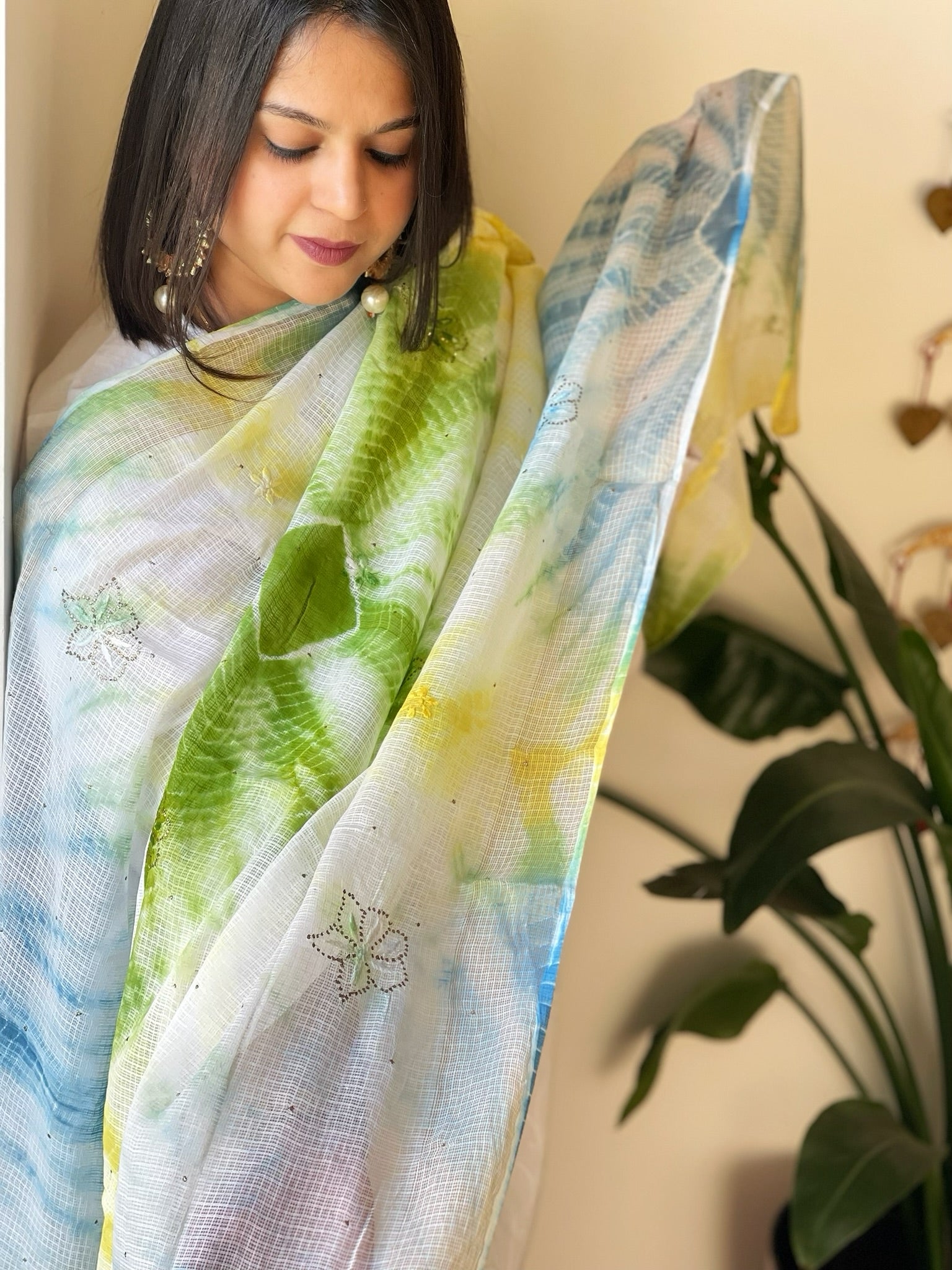 Tie Dye Dupatta with Lucknowi & Mukaish Handwork in Kota Cotton - Masakalee