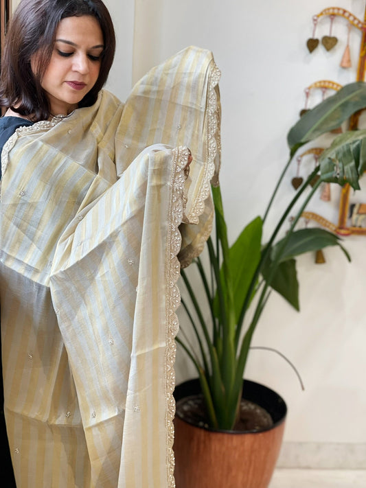 Tissue Chanderi Dupatta with Pearl, Cut Daana Handwork - Masakalee