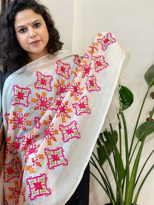 Tussar Silk dupatta with Patola Style Thread Embroidery - Masakalee