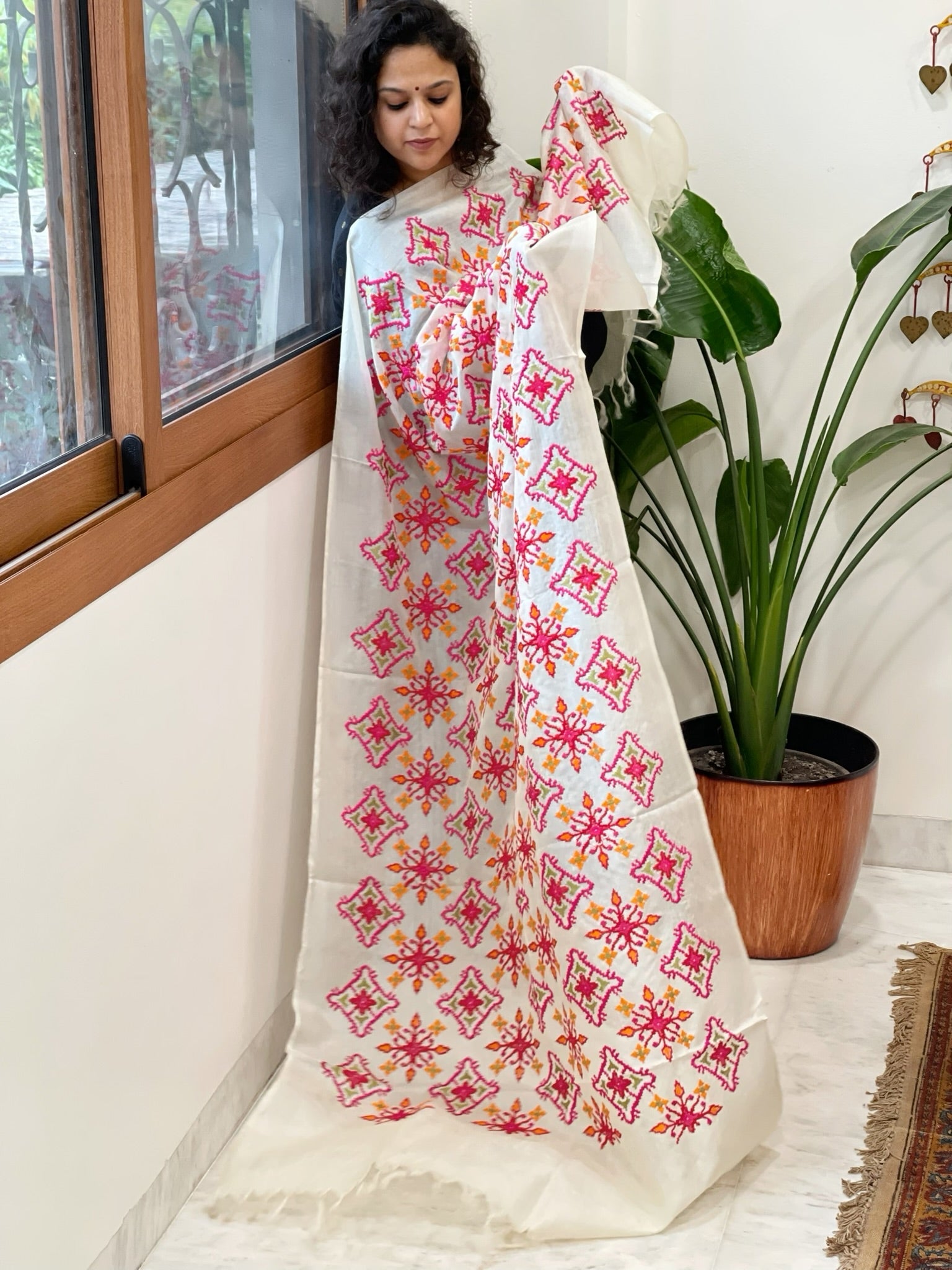 Tussar Silk dupatta with Patola Style Thread Embroidery - Masakalee