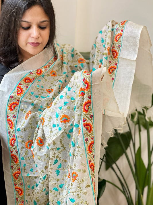 Tussar Silk dupatta with Thread Jaal Embroidery - Masakalee