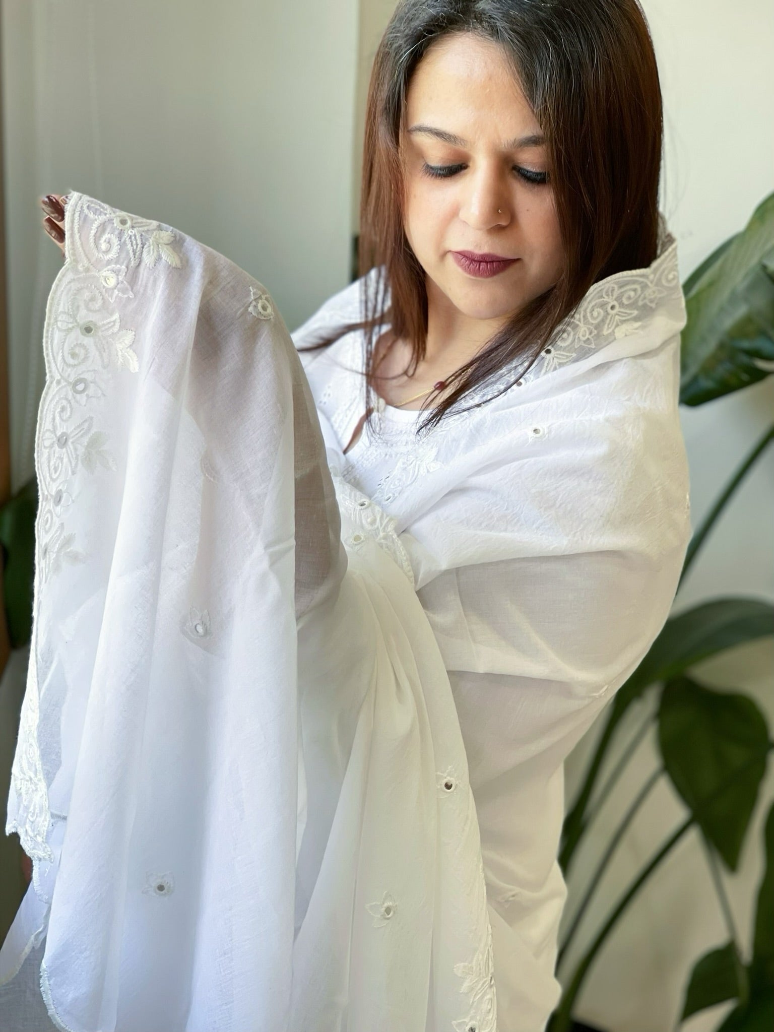 White Cotton Dupatta with Thread Jaal Embroidery - Masakalee