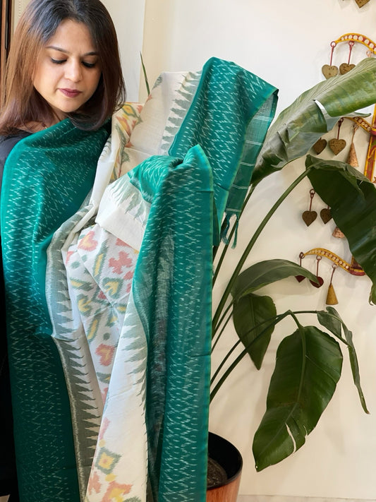White, Green Handwoven Ikat Dupatta in Cotton - Masakalee