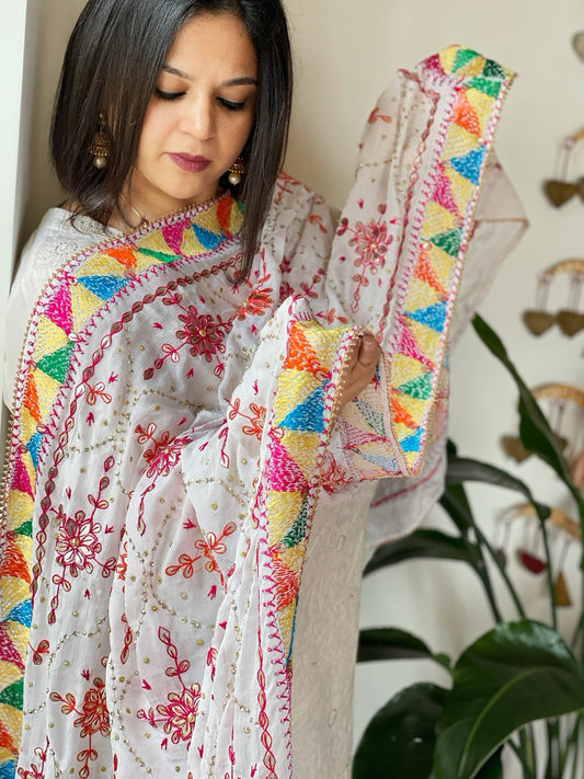White Handmade Phulkari Dupatta in Pure Chinon with Gotapatti Handwork - Masakalee