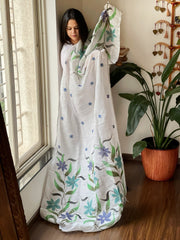 White Handpainted Dupatta with Kantha Stitch Handwork in Linen - Masakalee