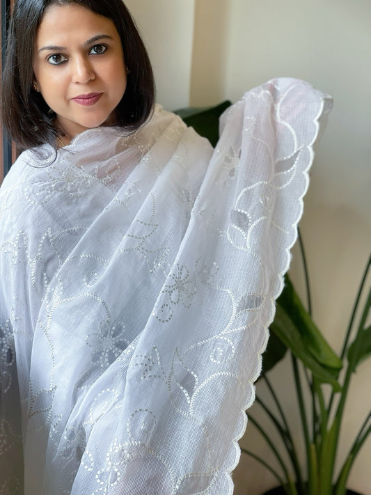 White Jaal Cut Work Dupatta in Kota Cotton - Masakalee