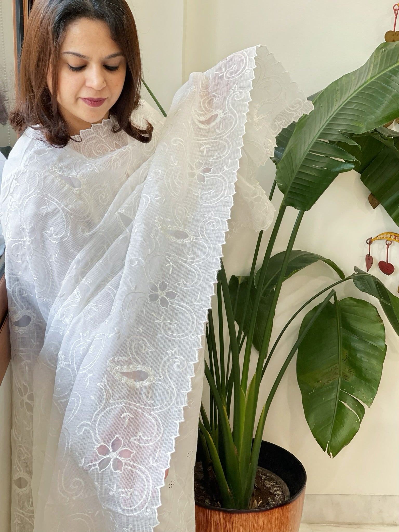 White Jaal Cut Work Dupatta in Kota Cotton - Masakalee