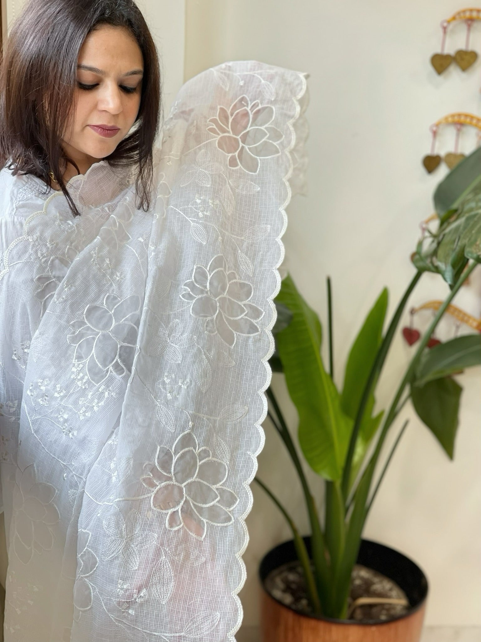 White Jaal Cut Work Dupatta in Kota Cotton - Masakalee