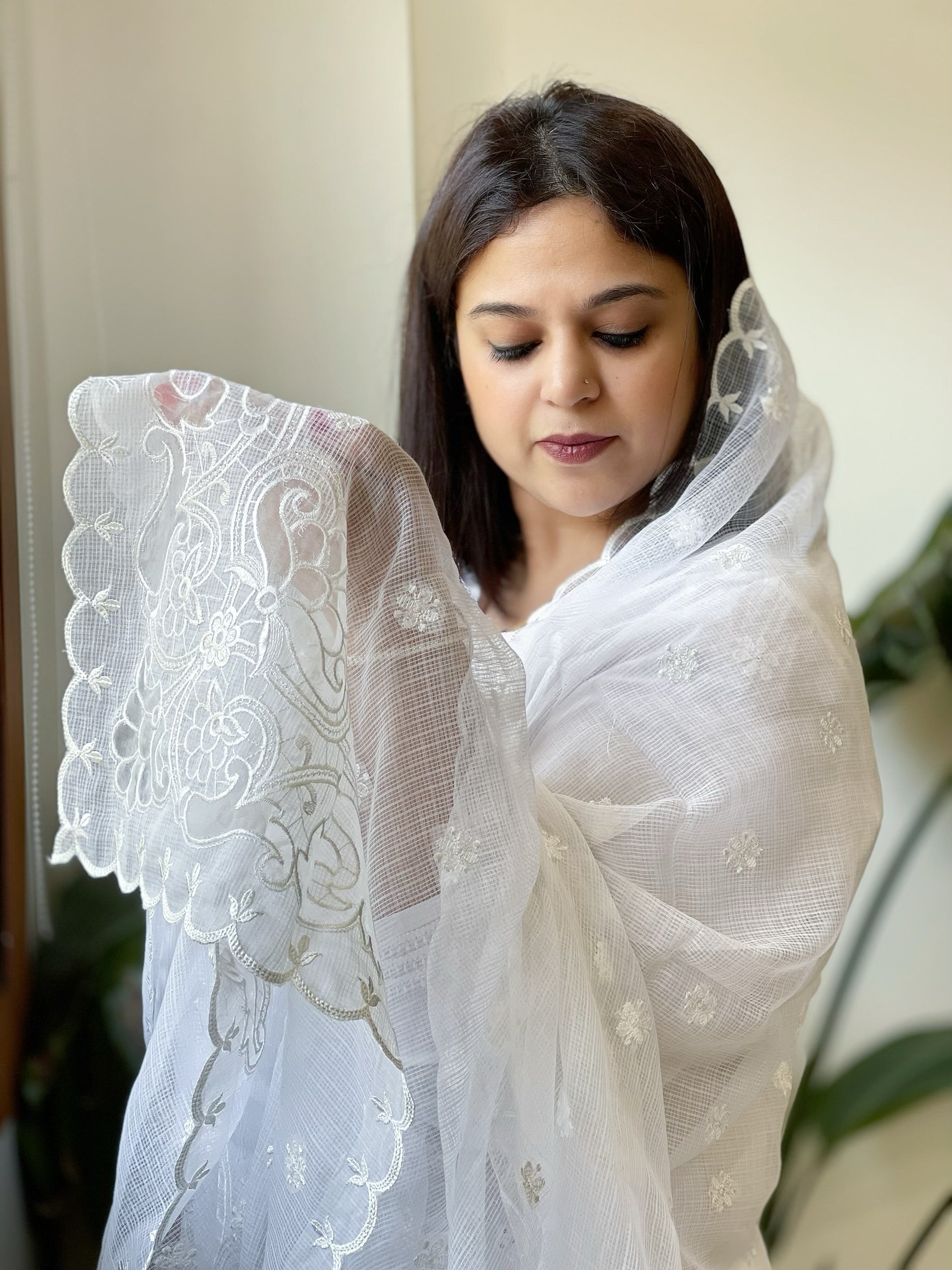 White Kota Cotton Dupatta with Cut Work - Masakalee