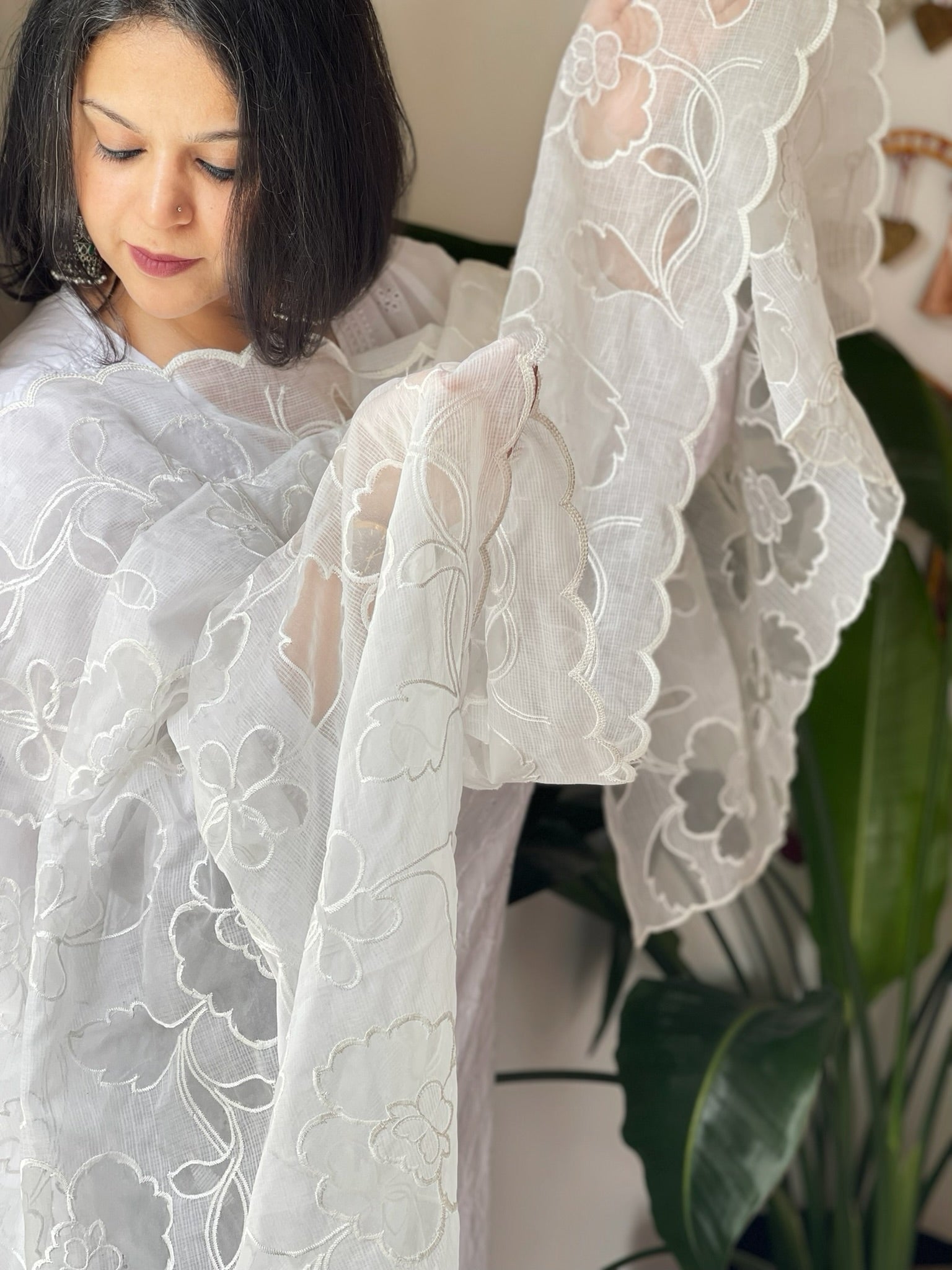 White Kota Cotton Dupatta with Cut Work Jaal - Masakalee