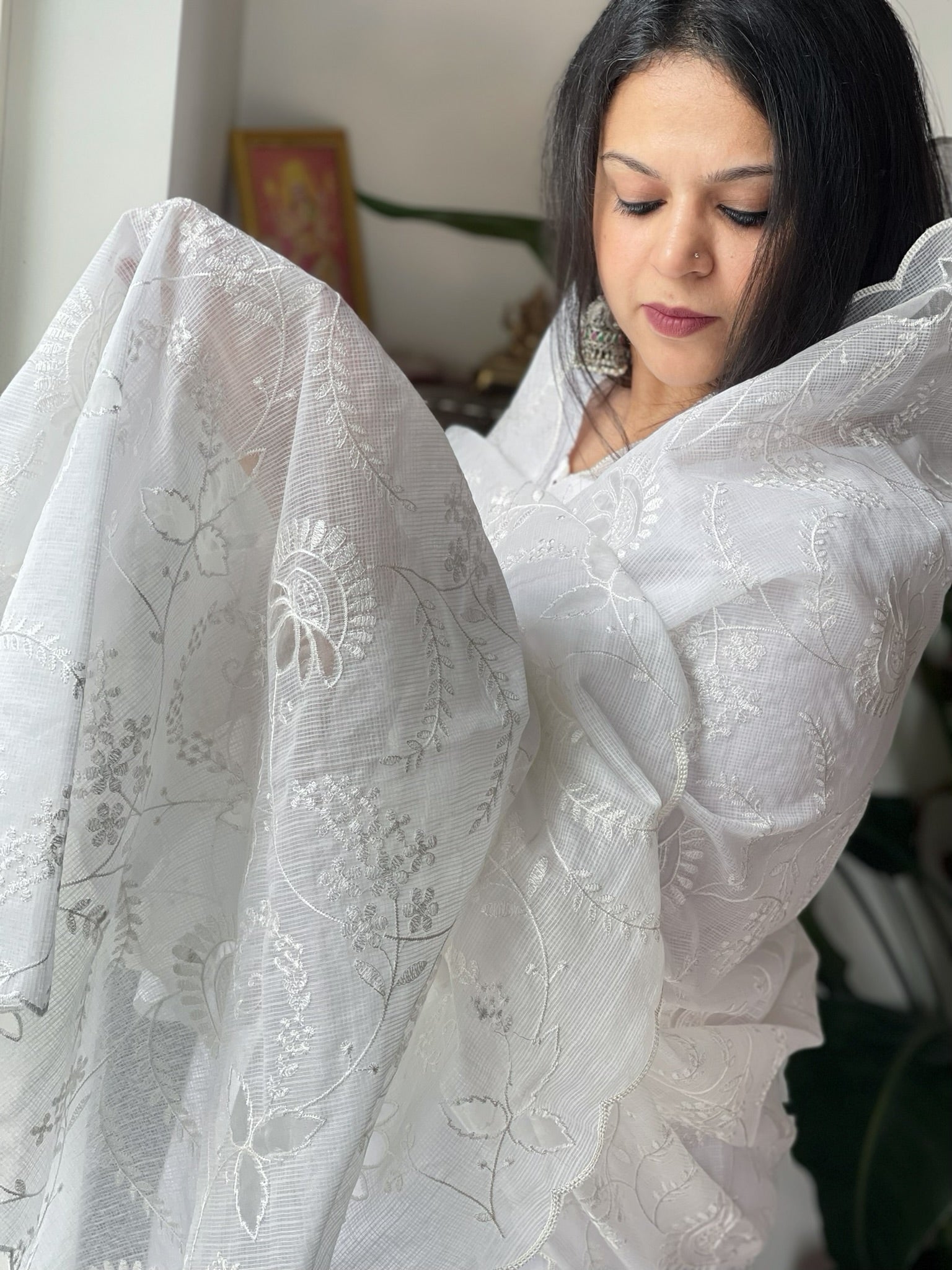 White Kota Cotton Dupatta with Cut Work Jaal - Masakalee