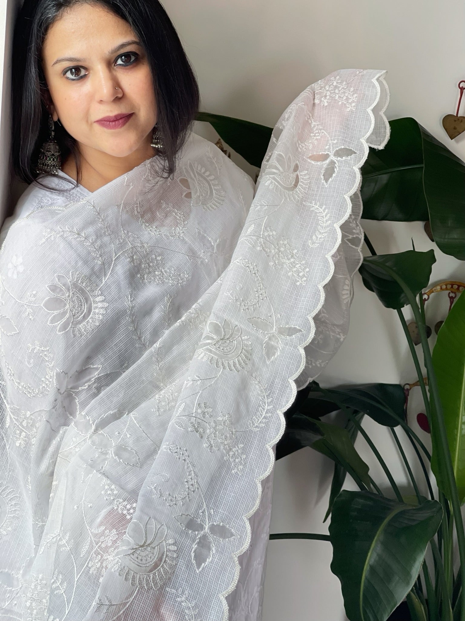 White Kota Cotton Dupatta with Cut Work Jaal - Masakalee
