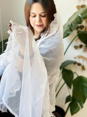 White Kota Cotton Dupatta with Thread Embroidery - Masakalee