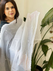 White Kota Cotton Dupatta with Thread Embroidery - Masakalee
