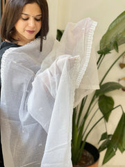 White Kota Cotton Dupatta with Thread Embroidery - Masakalee