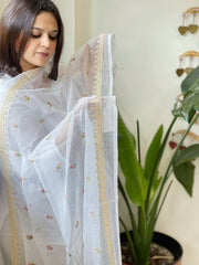 White Kota Cotton Dupatta with Thread Embroidery - Masakalee