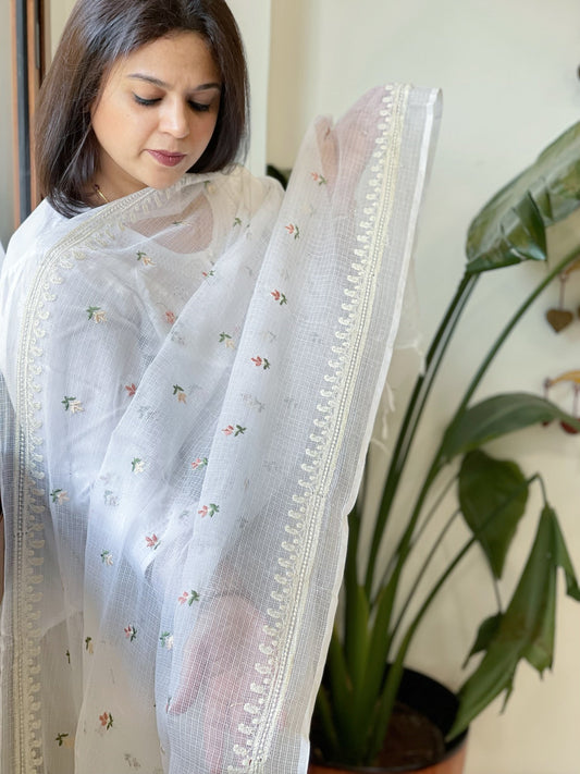 White Kota Cotton Dupatta with Thread Embroidery - Masakalee