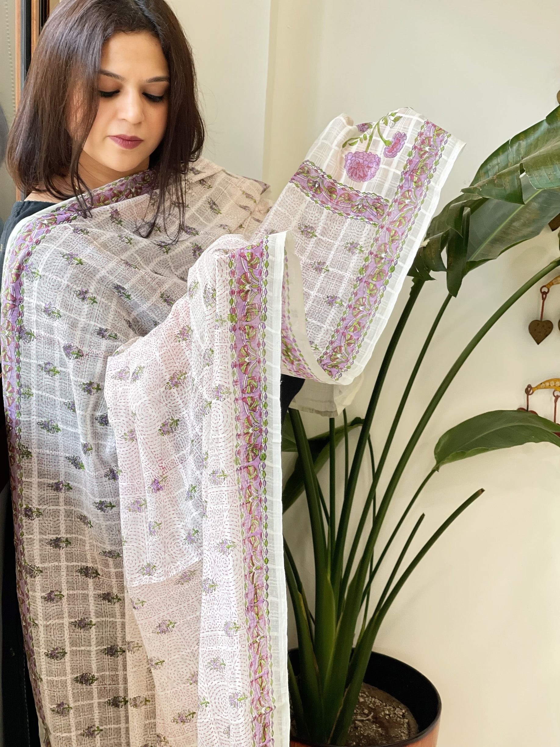 White Mul Cotton Handblock Printed Dupatta - Masakalee
