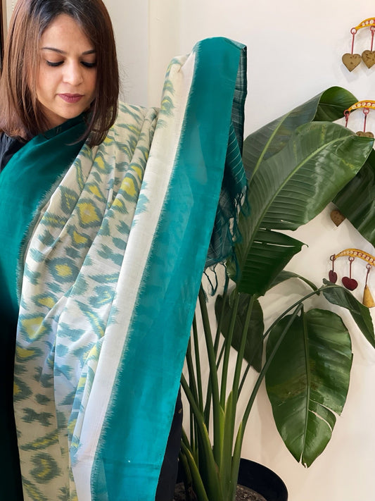 White, Teal Handwoven Ikat Dupatta in Cotton - Masakalee