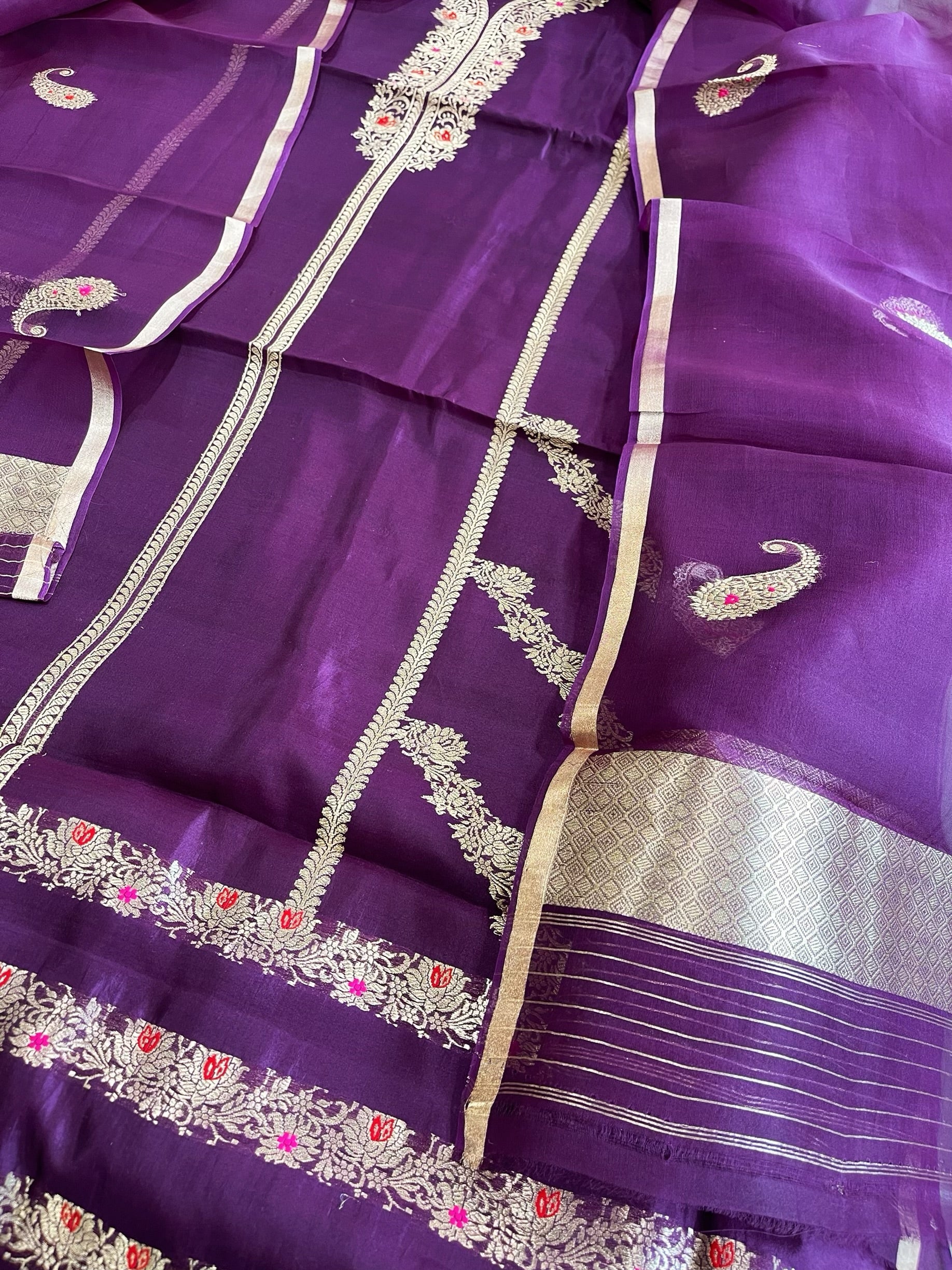 Wine Designer Banarasi Suit Set in Pure Silk - Masakalee