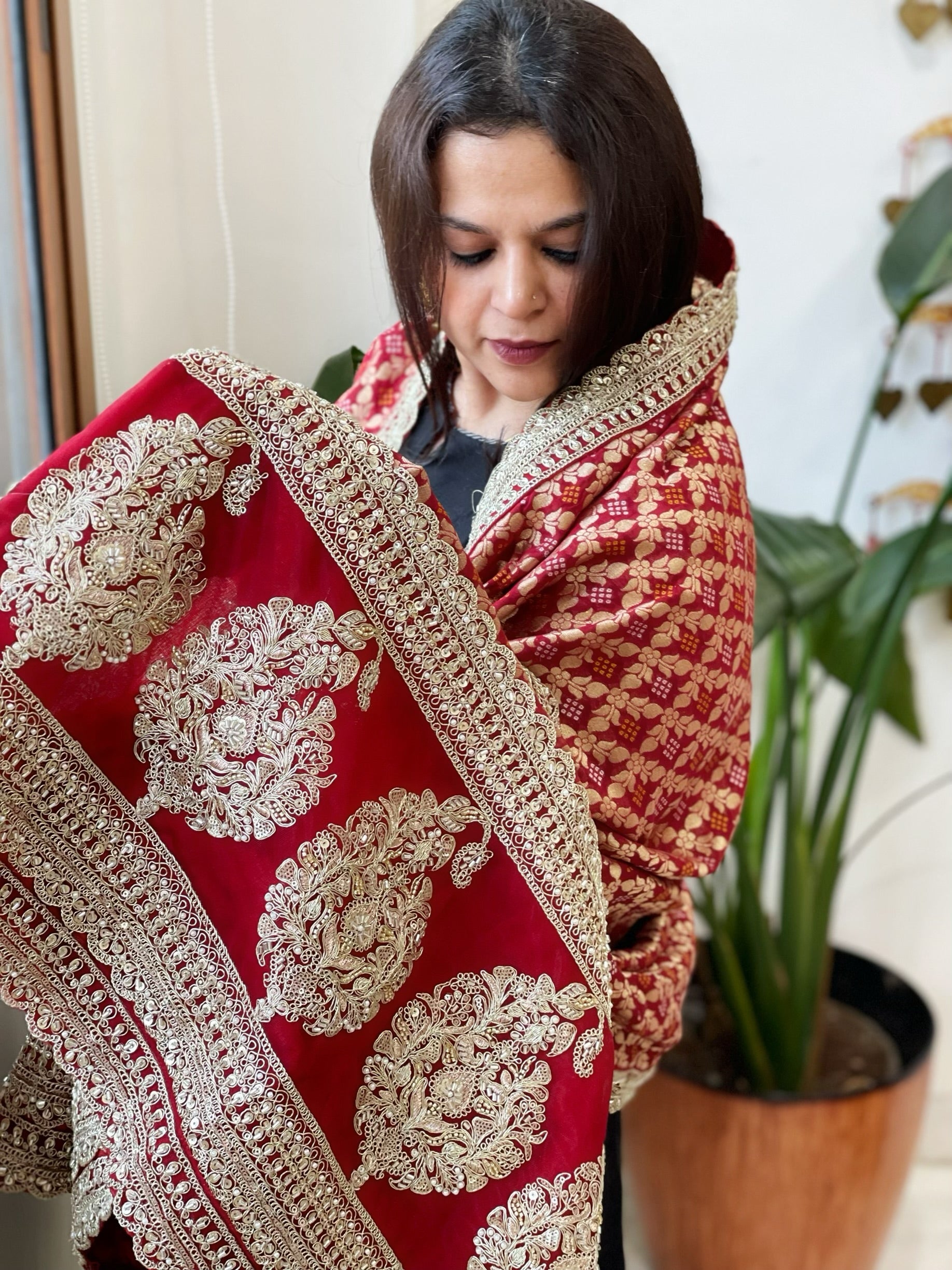 Woven Bandhej Banarasi Dupatta in Fine Georgette with Zardosi Work - Masakalee