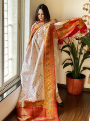 Woven Designer Patola Dupatta in Silk - Masakalee