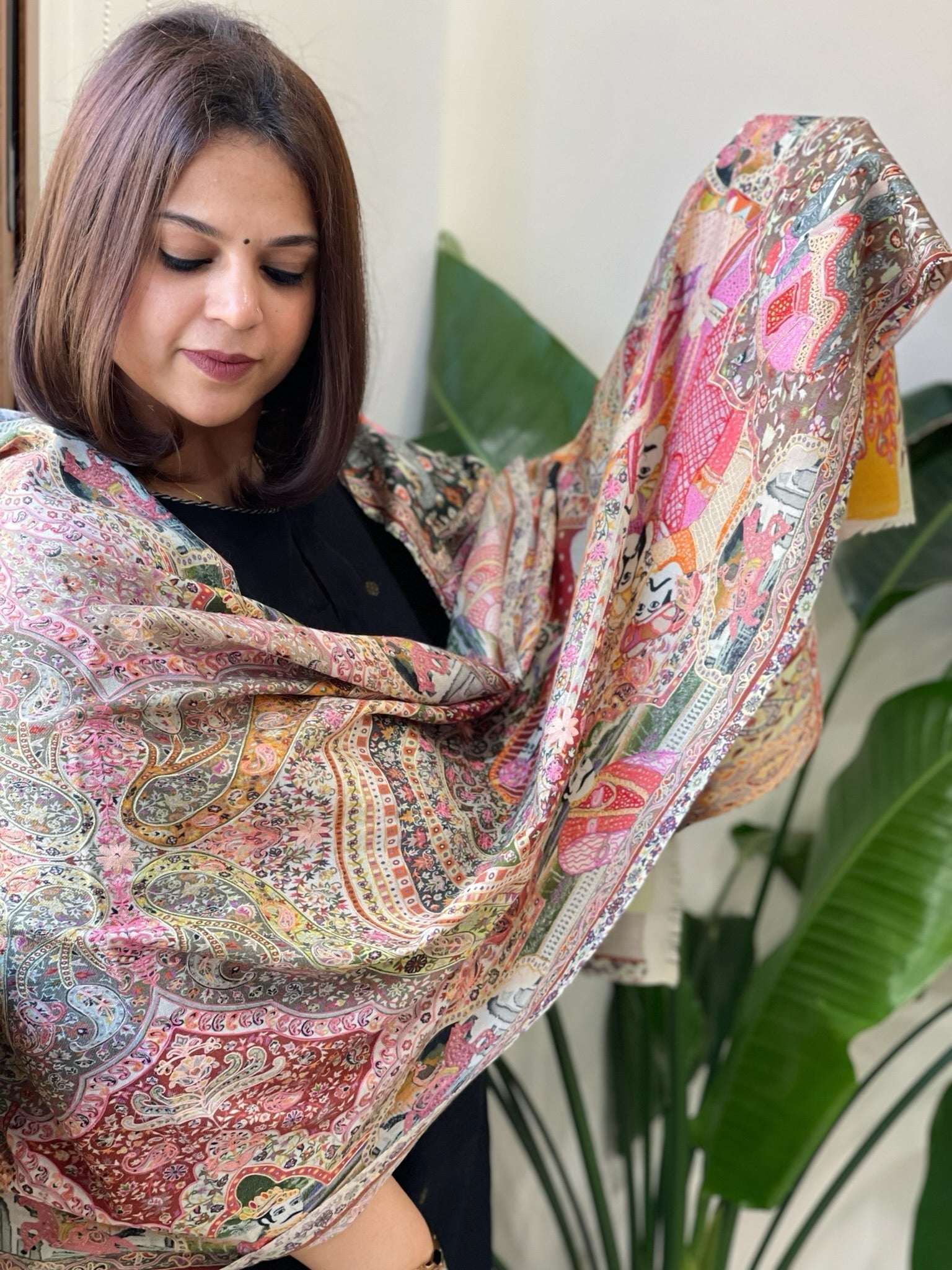 Woven Pashmina Kalamkari Stole with Embroidery - Masakalee