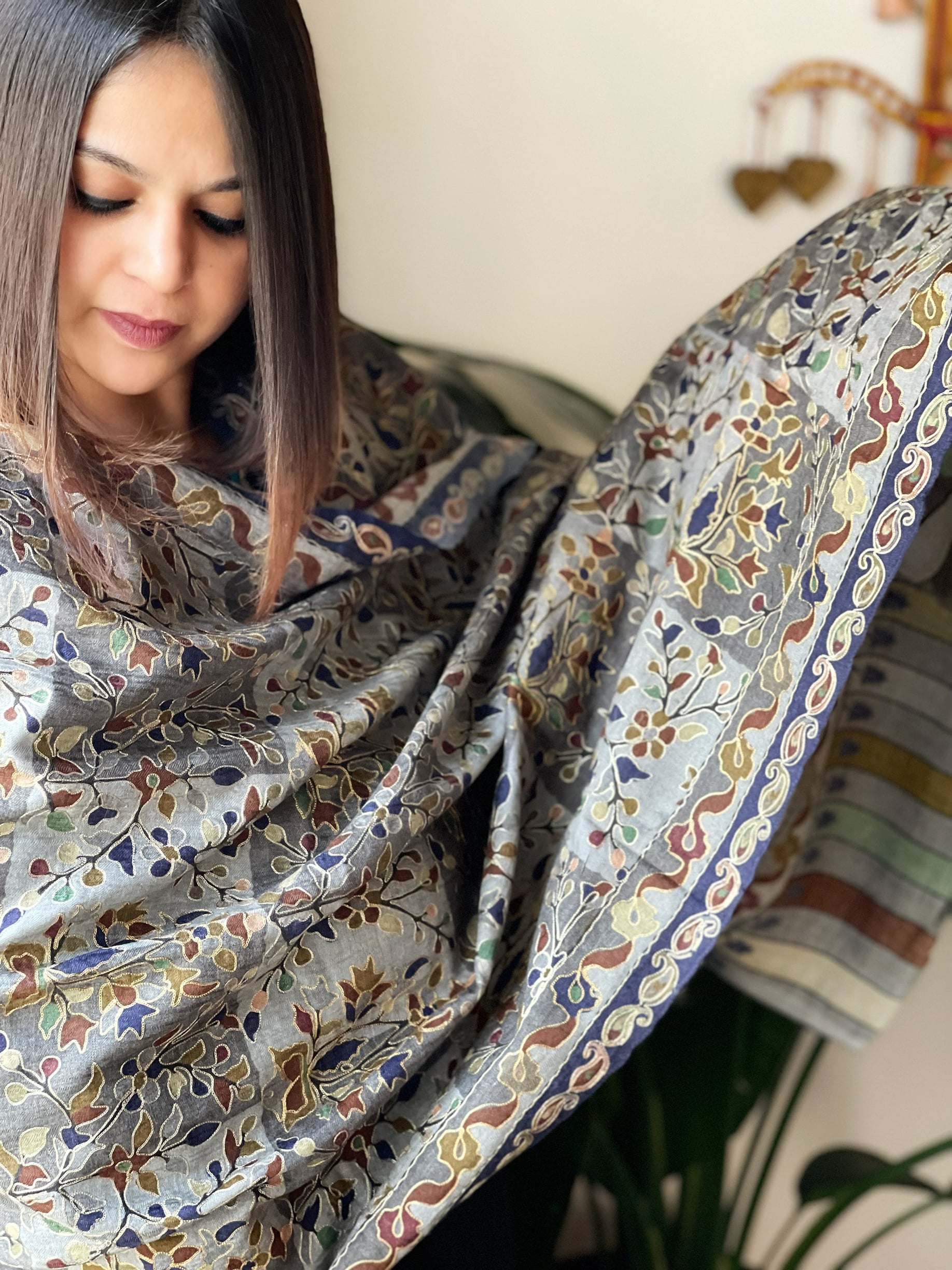 Woven Pashmina Kalamkari Stole with Gold Thread Embroidery - Masakalee