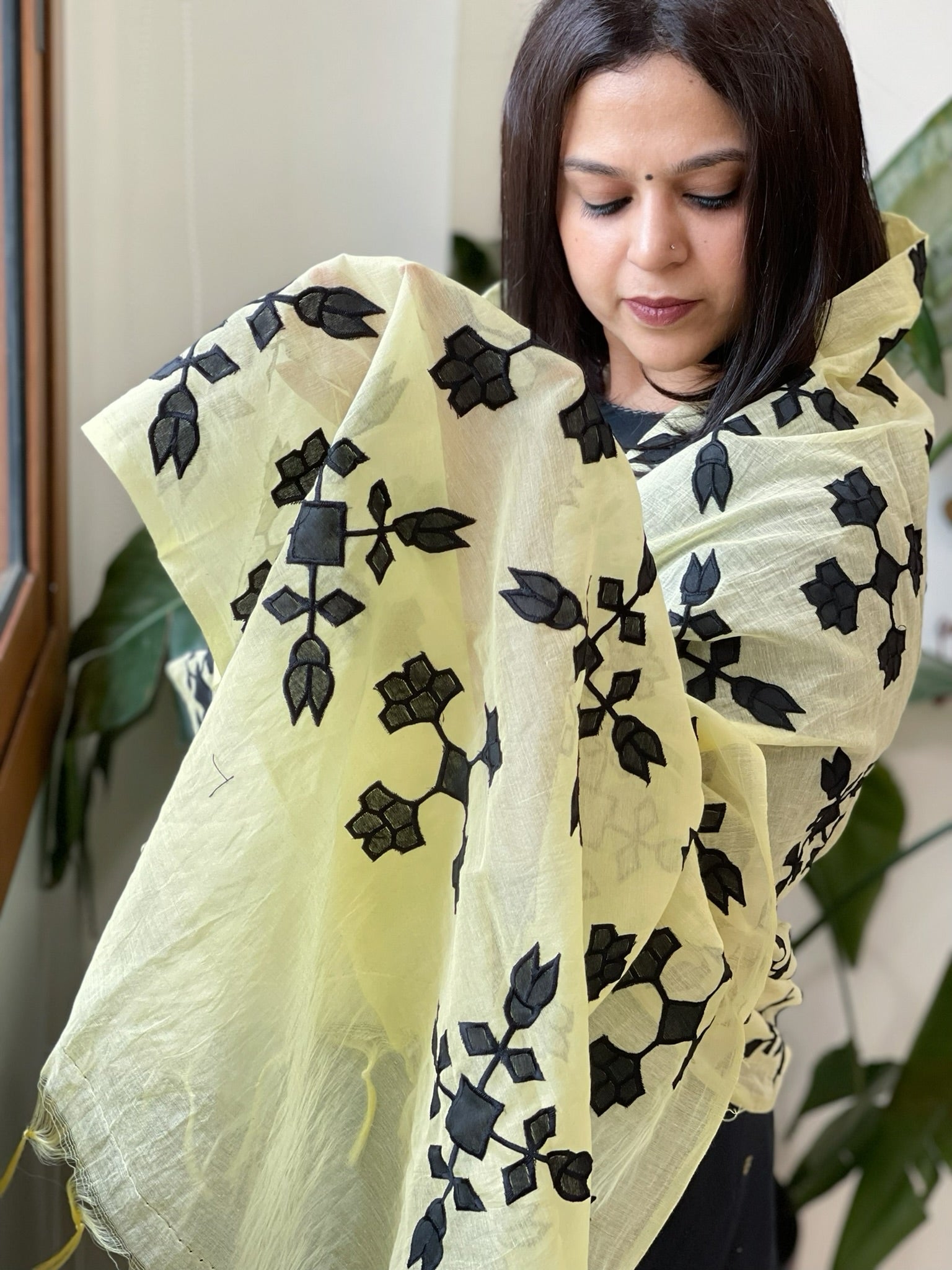 Yellow Applique handwork Dupatta in Mul Chanderi - Masakalee