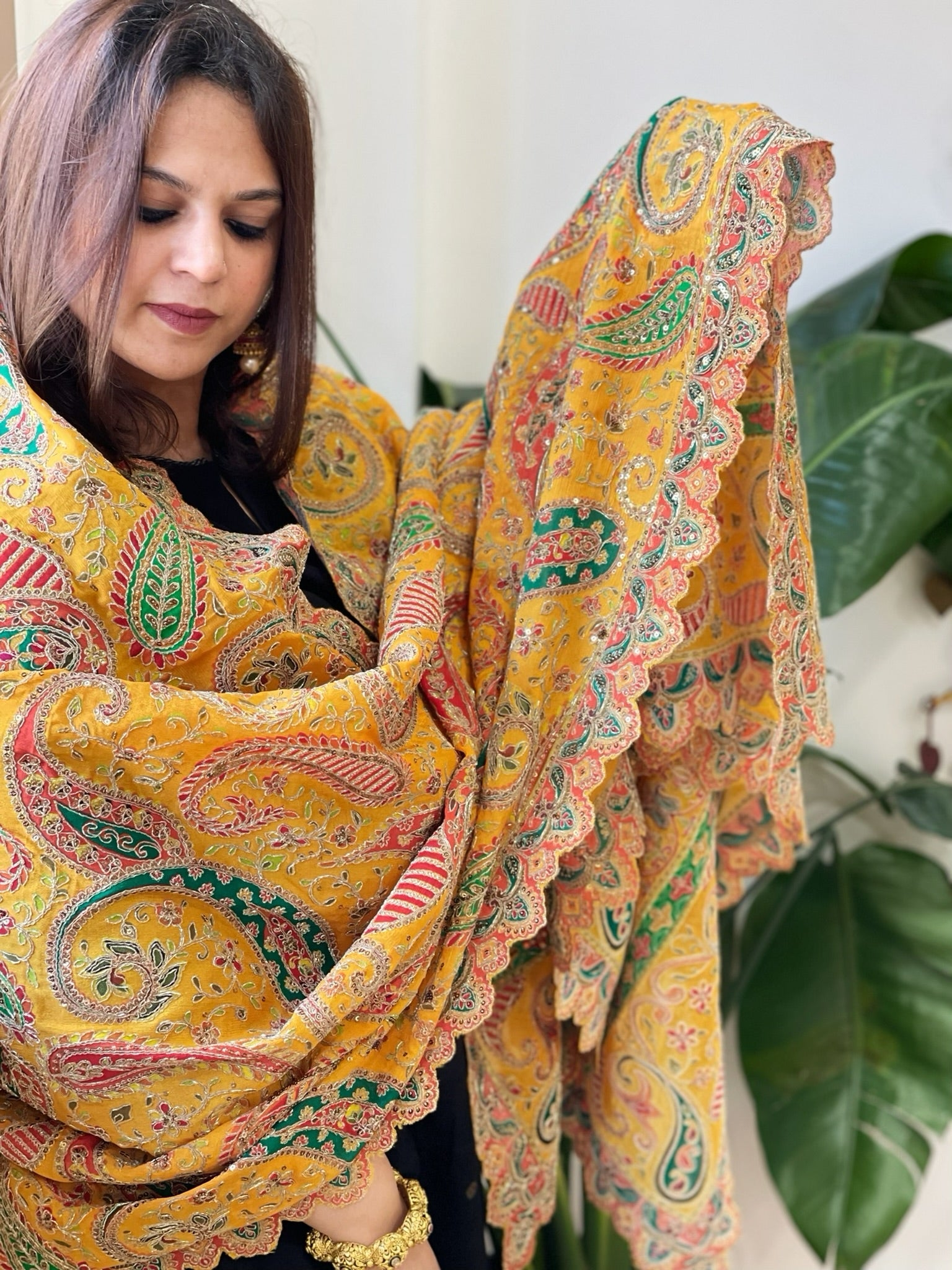 Yellow Chinon Dupatta with Aari Embroidery - Masakalee