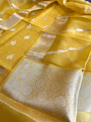 Yellow Designer Banarasi Suit Set in Raw Silk - Masakalee