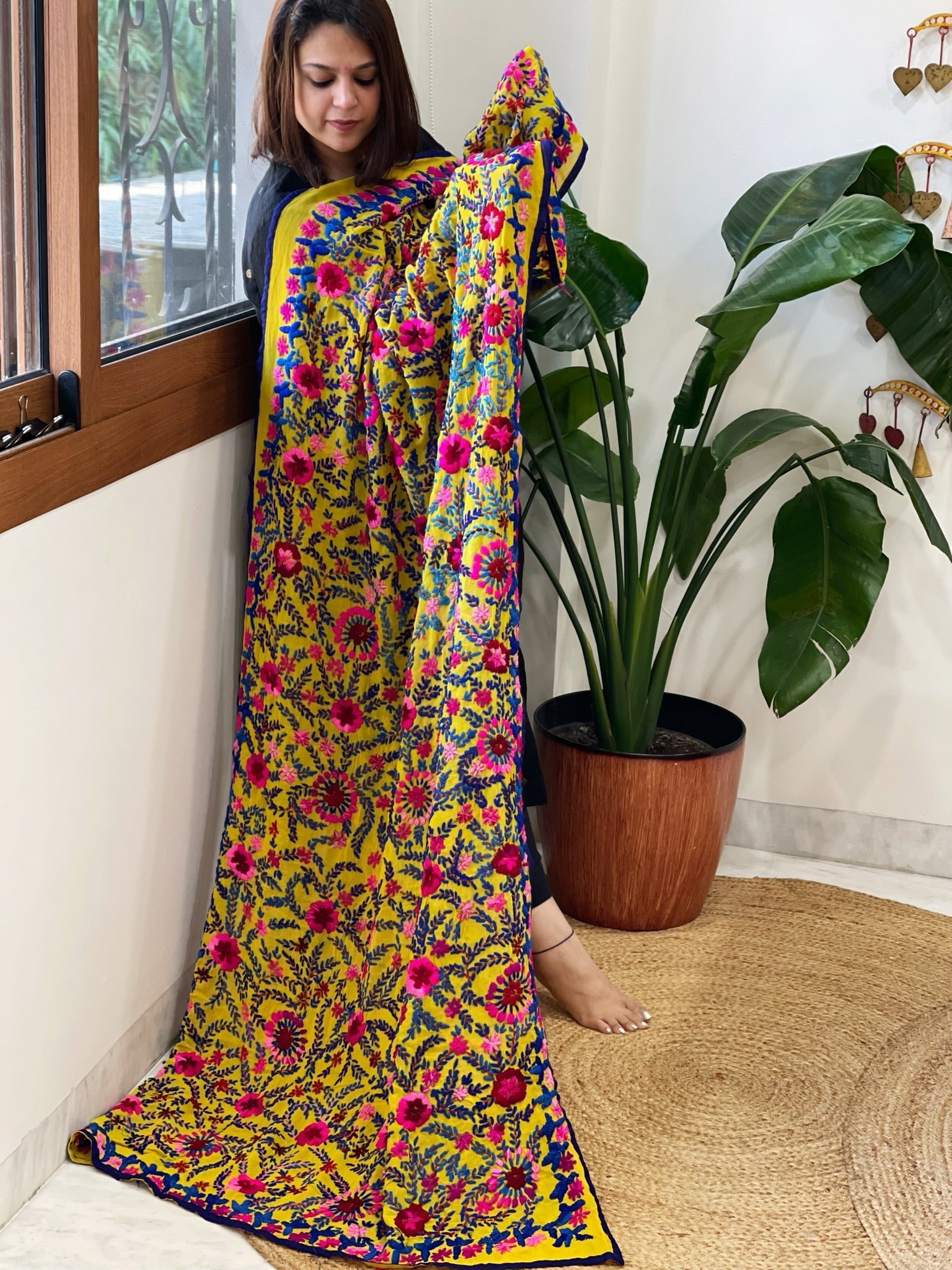 Yellow Georgette dupatta with Woolen Thread Handwork - Masakalee